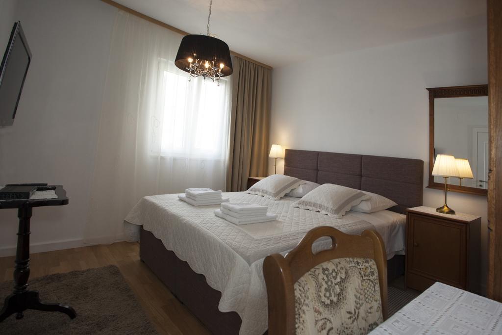 Apartment Spartium Podstrana Exterior foto